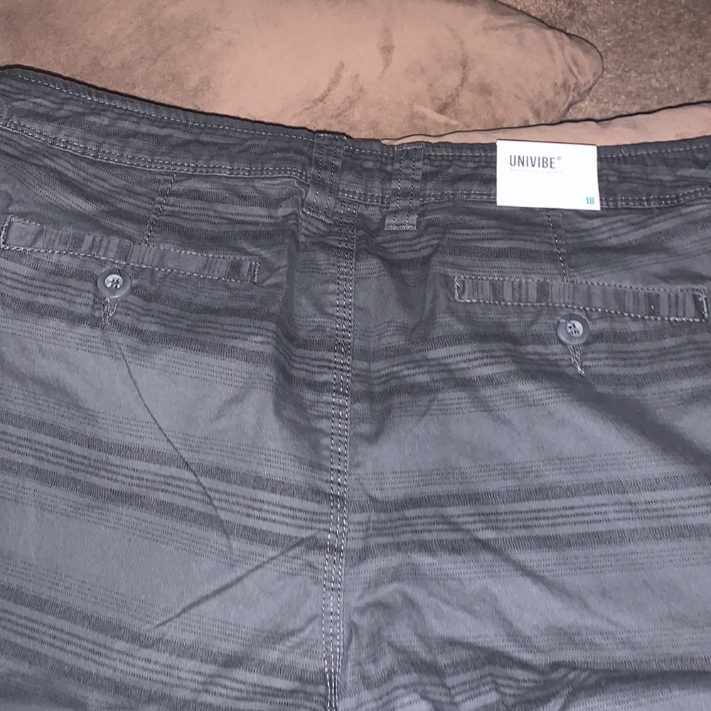 UniVibe Boys Chino Gunmetal Shorts - Picture 5 of 5